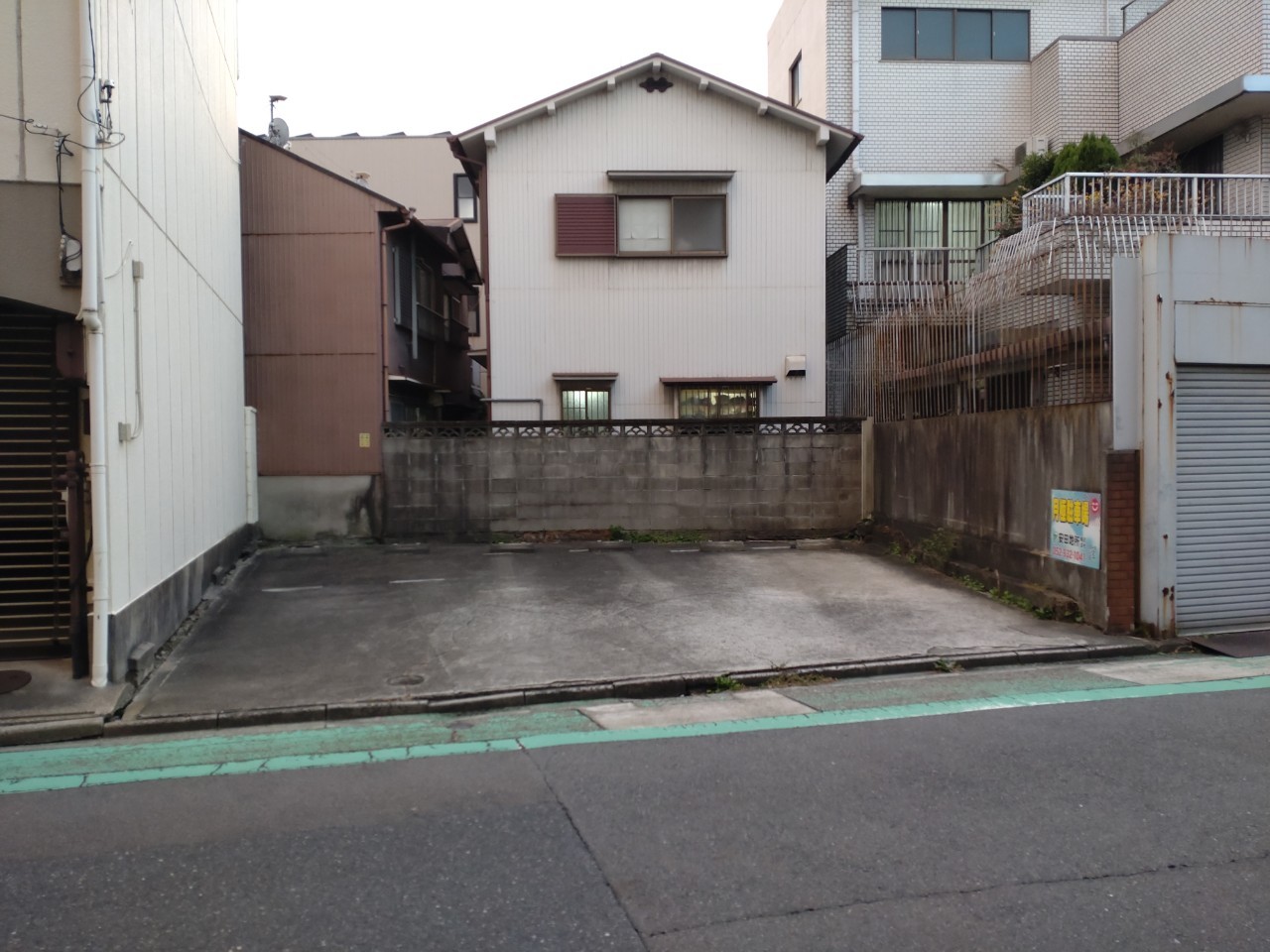 LINE_ALBUM_栄生渡辺パーキング_221201_2