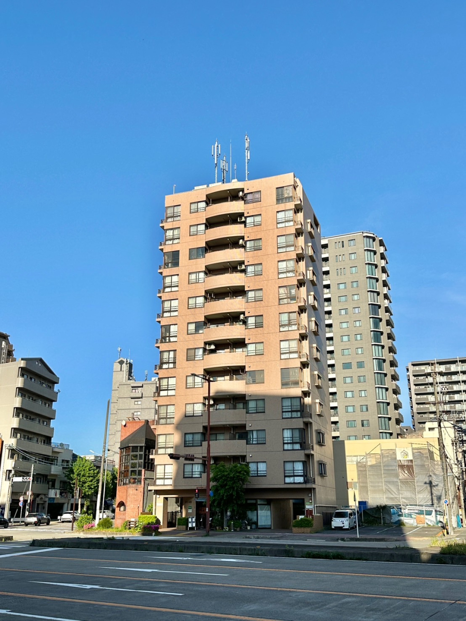 シティコーポ代官外観