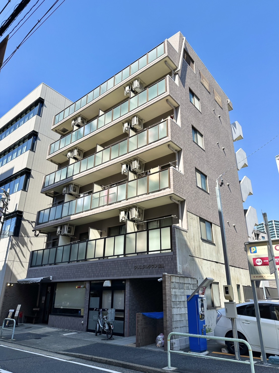 クリスタルタウン金山外観