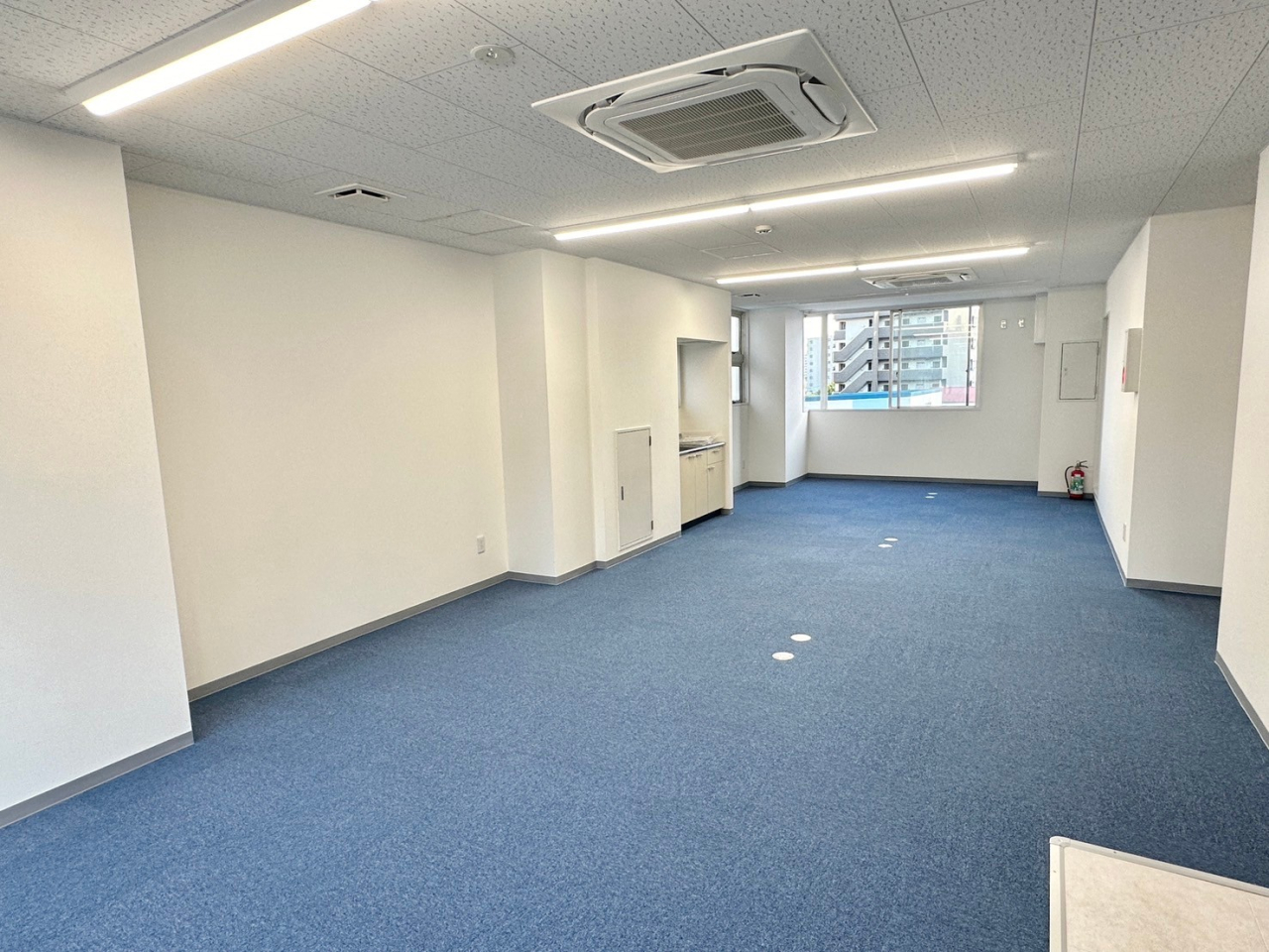 イズミヤビル5階_240427_1